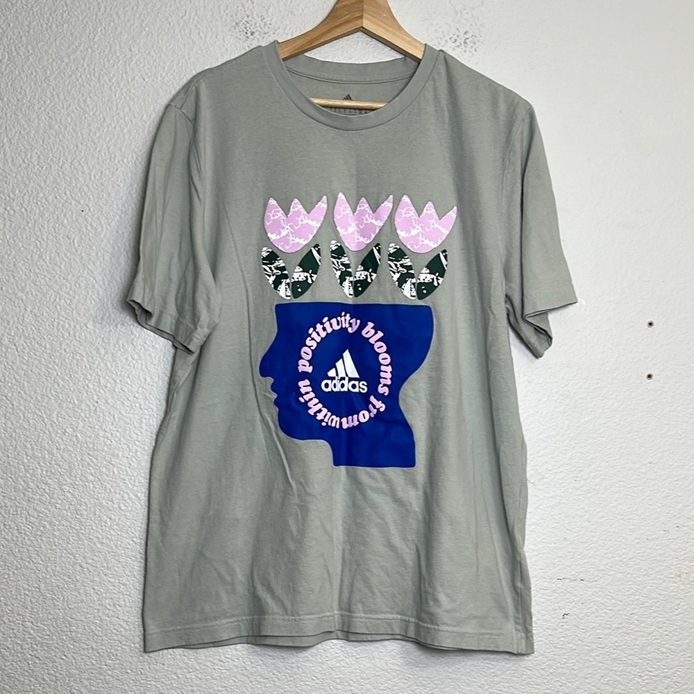 Adidas Positivity Blooms From Within Grey Pullover Short Sleeve Tee Large Unisex